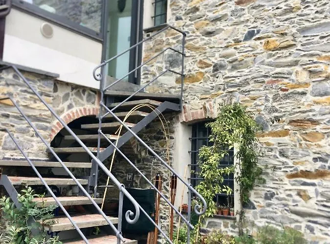 La Casa Di Giulia With Air Conditioning, Wifi And Private Parking Rapallo